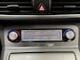 Hyundai Kona Electric EV Comfort 64 kWh 3-FASE LADEN | LONG RANGE | NAVIGATIE SOH 100%