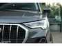 Audi Q3 45 TFSI e S edition | ACC | Sportstoelen | Trekhaak | Stoelverwarming | LED | 19 Inch | Camera | Longlife onderhoud | Zeer netjes | Alcantara inleg | Daytona grey