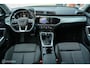 Audi Q3 45 TFSI e S edition | ACC | Sportstoelen | Trekhaak | Stoelverwarming | LED | 19 Inch | Camera | Longlife onderhoud | Zeer netjes | Alcantara inleg | Daytona grey