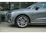 Audi Q3 45 TFSI e S edition | ACC | Sportstoelen | Trekhaak | Stoelverwarming | LED | 19 Inch | Camera | Longlife onderhoud | Zeer netjes | Alcantara inleg | Daytona grey