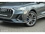 Audi Q3 45 TFSI e S edition | ACC | Sportstoelen | Trekhaak | Stoelverwarming | LED | 19 Inch | Camera | Longlife onderhoud | Zeer netjes | Alcantara inleg | Daytona grey