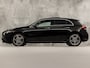 Mercedes-Benz A-klasse 250 e AMG Sport 218Pk Automaat (PANORAMADAK, GROOT NAVI, SFEERVERLICHTING, CAMERA, GETINT GLAS, SPORTSTOELEN, LEDER/ALCANTARA, STOELVERWARMING, NIEUWSTAAT)