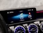 Mercedes-Benz A-klasse 250 e AMG Sport 218Pk Automaat (PANORAMADAK, GROOT NAVI, SFEERVERLICHTING, CAMERA, GETINT GLAS, SPORTSTOELEN, LEDER/ALCANTARA, STOELVERWARMING, NIEUWSTAAT)