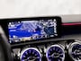 Mercedes-Benz A-klasse 250 e AMG Sport 218Pk Automaat (PANORAMADAK, GROOT NAVI, SFEERVERLICHTING, CAMERA, GETINT GLAS, SPORTSTOELEN, LEDER/ALCANTARA, STOELVERWARMING, NIEUWSTAAT)