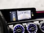 Mercedes-Benz A-klasse 250 e AMG Sport 218Pk Automaat (PANORAMADAK, GROOT NAVI, SFEERVERLICHTING, CAMERA, GETINT GLAS, SPORTSTOELEN, LEDER/ALCANTARA, STOELVERWARMING, NIEUWSTAAT)