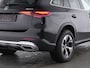 Mercedes-Benz GLC 300 e 4MATIC Plug-In Hybride Trekhaak | Panorama Schuif-Kanteldak | Rijassistentiepakket plus | Parkeerpakket met 360°-camera | Digital Licht. Inclusief 24 maanden Mercedes-Benz Certified garantie voor Europa.