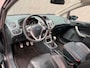 Ford Fiesta 1.6 Ghia 120 PK / Onderhouden / Leder / APK / Stoelverwarming