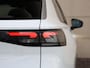 Volkswagen T-Roc Limited Edition 1.5 eTSI 116 PK | Park Assist | Stoel verwarming | App-connect |