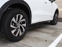 Volkswagen T-Roc Limited Edition 1.5 eTSI 116 PK | Park Assist | Stoel verwarming | App-connect |