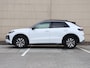 Volkswagen T-Roc Limited Edition 1.5 eTSI 116 PK | Park Assist | Stoel verwarming | App-connect |