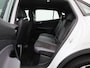 Volkswagen ID.5 Pro 77 kWh 204 PK| Navigatie Pro | Stoelverwarming | Voorruit Draadloos Verwarmbaar | ArtVelours | Keyless Access | Achteruitrijcamera | Parkeersensoren