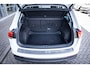 Volkswagen Tiguan 1.5 150PK TSI DSG Life | Achteruitrijcamera | Cruise control adaptief met Stop&Go | Elektrisch bedienbare achterklep met sensorsturing
