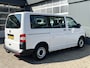Volkswagen Transporter Kombi 9-Persoons 2.0 TDI DSG Automaat L1H1 BTW en BPM vrij Airco Cruise control Trekhaak PDC 1e eigenaar Euro 5 Personenbus Kombi Combi Tourer Groepsvervoer Peronenvervoer