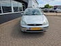Ford Focus Wagon 1.6-16V Futura