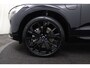 Volvo XC60 Plus Black Edition Recharge Plug-In Hybrid AWD | Elektrisch glazen panorama-dak | Lichtmetalen velgen 21" | Luxe lederen/stof bekleding