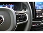 Volvo XC60 Plus Black Edition Recharge Plug-In Hybrid AWD | Elektrisch glazen panorama-dak | Lichtmetalen velgen 21" | Luxe lederen/stof bekleding