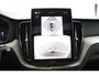 Volvo XC60 Plus Black Edition Recharge Plug-In Hybrid AWD | Elektrisch glazen panorama-dak | Lichtmetalen velgen 21" | Luxe lederen/stof bekleding