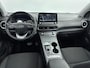 Hyundai Kona Electric EV COMFORT 64 kWh | UNIEK! | FACELIFT MODEL! | LAGE KMSTAND! | 3 FASEN | WARMTEPOMP | CAMERA | CLIMA | CRUISE ADAPT. | NAVI | PRIVACY GLASS | DAKRAILING | APPLE CAR PLAY & ADROID AUTO | PDC |