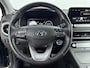 Hyundai Kona Electric EV COMFORT 64 kWh | UNIEK! | FACELIFT MODEL! | LAGE KMSTAND! | 3 FASEN | WARMTEPOMP | CAMERA | CLIMA | CRUISE ADAPT. | NAVI | PRIVACY GLASS | DAKRAILING | APPLE CAR PLAY & ADROID AUTO | PDC |
