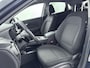Hyundai Kona Electric EV COMFORT 64 kWh | UNIEK! | FACELIFT MODEL! | LAGE KMSTAND! | 3 FASEN | WARMTEPOMP | CAMERA | CLIMA | CRUISE ADAPT. | NAVI | PRIVACY GLASS | DAKRAILING | APPLE CAR PLAY & ADROID AUTO | PDC |