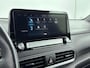 Hyundai Kona Electric EV PREMIUM 64 kWh | 3- FASE | NAVI | CLIMA | ADAPT. CRUISE | CAMERA | HUD | LEDER | STUUR- & STOELVERWARMING | WARMTEPOMP | PRIVACY GLASS | WLTP 481 KM! |