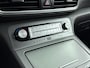 Hyundai Kona Electric EV PREMIUM 64 kWh | 3- FASE | NAVI | CLIMA | ADAPT. CRUISE | CAMERA | HUD | LEDER | STUUR- & STOELVERWARMING | WARMTEPOMP | PRIVACY GLASS | WLTP 481 KM! |