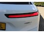 BMW iX xDrive40 Executive 77 kWh | SoH 100% | Incl. 12 maanden Garantie | 360° Camera | Elektrisch verstelbare stoelen/stuurwiel | Dodehoekdetectie | Stoelverwarming | Elektrische kofferbakklep | Draadloze telefoonlader | Keyless entry/start | 22 Inch LMV | Origineel NL Auto | NAP |