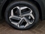 Hyundai Tucson 1.6 T-GDI PHEV I-Motion 4WD Automaat / 265pk / 1350KG Trekgewicht / Navigatie via Android Auto/Apple Carplay / Camera/ Cruise Control Adaptief / Premium Velgen