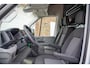 Volkswagen Crafter 2.0 TDI 140PK Automaat L4H3 Airco Cruise Control Parkeer sensoren V+A