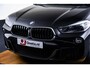 BMW X2 sDrive20i High Executive M Sport - Trekhaak - Panoramadak - Head up - Cruise Control - Driving/Parking Assistant - Comfort Access - Elektrisch inklapbare buitenspiegels - Elektrisch verstelbare lendensteunen -