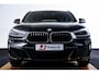 BMW X2 sDrive20i High Executive M Sport - Trekhaak - Panoramadak - Head up - Cruise Control - Driving/Parking Assistant - Comfort Access - Elektrisch inklapbare buitenspiegels - Elektrisch verstelbare lendensteunen -