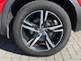 Volvo XC40 2.0 T5 247pk AWD Geartronic R-Design | SUMMER DEALS | Climate control | Trekhaak (2100kg) | Navigatie | Sportstoelen | 18" Lm velgen