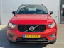 Volvo XC40 2.0 T5 247pk AWD Geartronic R-Design | SUMMER DEALS | Climate control | Trekhaak (2100kg) | Navigatie | Sportstoelen | 18" Lm velgen