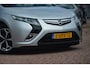 Opel Ampera 1.4 Nederlandse auto 129404 NAP accu is goed actieradius is voldoende rond 40 a 45 km leren bekleding ecc camera BOSE key less navigatie 2 laadkabels en boekjes aanwezig