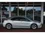 Opel Ampera 1.4 Nederlandse auto 129404 NAP accu is goed actieradius is voldoende rond 40 a 45 km leren bekleding ecc camera BOSE key less navigatie 2 laadkabels en boekjes aanwezig
