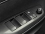 Mazda 2 Hybrid 1.5 Pure | Miracast | Climate Control | Cruise Control | Stuur/Stoelverwarming | Lage kmstand!