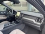Volvo XC60 2.0 T6 Plug-in hybrid AWD Essential facelift stoel + stuurverwarming trekhaak 21 inch