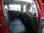Peugeot 2008 1.2 PureTech Allure | Panoramadak | Stoelverwarming | Trekhaak | Achteruitrijcamera | Navigatie | Apple carplay | Lichtmetalen velgen | Climate control | Cruise control |