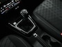 Volkswagen T-Cross 1.0 TSI R-Line 116 PK | Demo | Achteruitrijcamera | Stoelverwarming | Keyless | Parkeersensoren | Navigatie | Digital Cockpit Pro | Apple Carplay | Android Auto | Adaptive Cruise Control |
