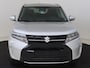 Suzuki Vitara 1.4 Boosterjet Smart Hybrid Style | Parkeersensoren Voor & Achter | Suede met Leder | Pano / Sunroof