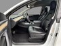 Tesla Model Y Long Range AWD 75 kWh SOH 87,8% / Autopilot / 20'' LM ( € 2.300  Nieuwe banden ) / NL Geleverd / Memory / 3 Fase / 5X Stoelverwarming /