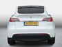 Tesla Model Y Long Range AWD 75 kWh SOH 87,8% / Autopilot / 20'' LM ( € 2.300  Nieuwe banden ) / NL Geleverd / Memory / 3 Fase / 5X Stoelverwarming /