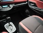 Toyota Yaris 1.5 Hybrid Bi-Tone | Stoelverwarming | Climate Control | Achteruitrijcamera |