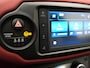 Toyota Yaris 1.5 Hybrid Bi-Tone | Stoelverwarming | Climate Control | Achteruitrijcamera |
