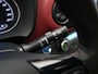 Toyota Yaris 1.5 Hybrid Bi-Tone | Stoelverwarming | Climate Control | Achteruitrijcamera |