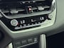 Toyota Corolla Cross Hybrid 140 Style | Dodehoek detectie | Apple Carplay / Android Auto | Parkeersensoren voor/achter | Adaptive Cruise | Keyless | Full LED | Digitaal instrumentenpaneel | 18 inch