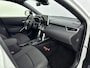 Toyota Corolla Cross Hybrid 140 Style | Dodehoek detectie | Apple Carplay / Android Auto | Parkeersensoren voor/achter | Adaptive Cruise | Keyless | Full LED | Digitaal instrumentenpaneel | 18 inch