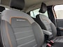 Dacia Sandero Stepway 1.0 TCe 100 Bi-Fuel Comfort met parkeersensoren / camera en bluetooth telefoon / media en navigatie en airco