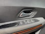 Dacia Sandero Stepway 1.0 TCe 100 Bi-Fuel Comfort met parkeersensoren / camera en bluetooth telefoon / media en navigatie en airco