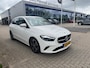 Mercedes-Benz B-klasse 180 Star Edition Luxury Line | Navigatie | Climate Controle | Trekhaak | Stoelverwarming Voor | Achteruitrijcamera | Dodehoekdetectie | Keyless Entry |